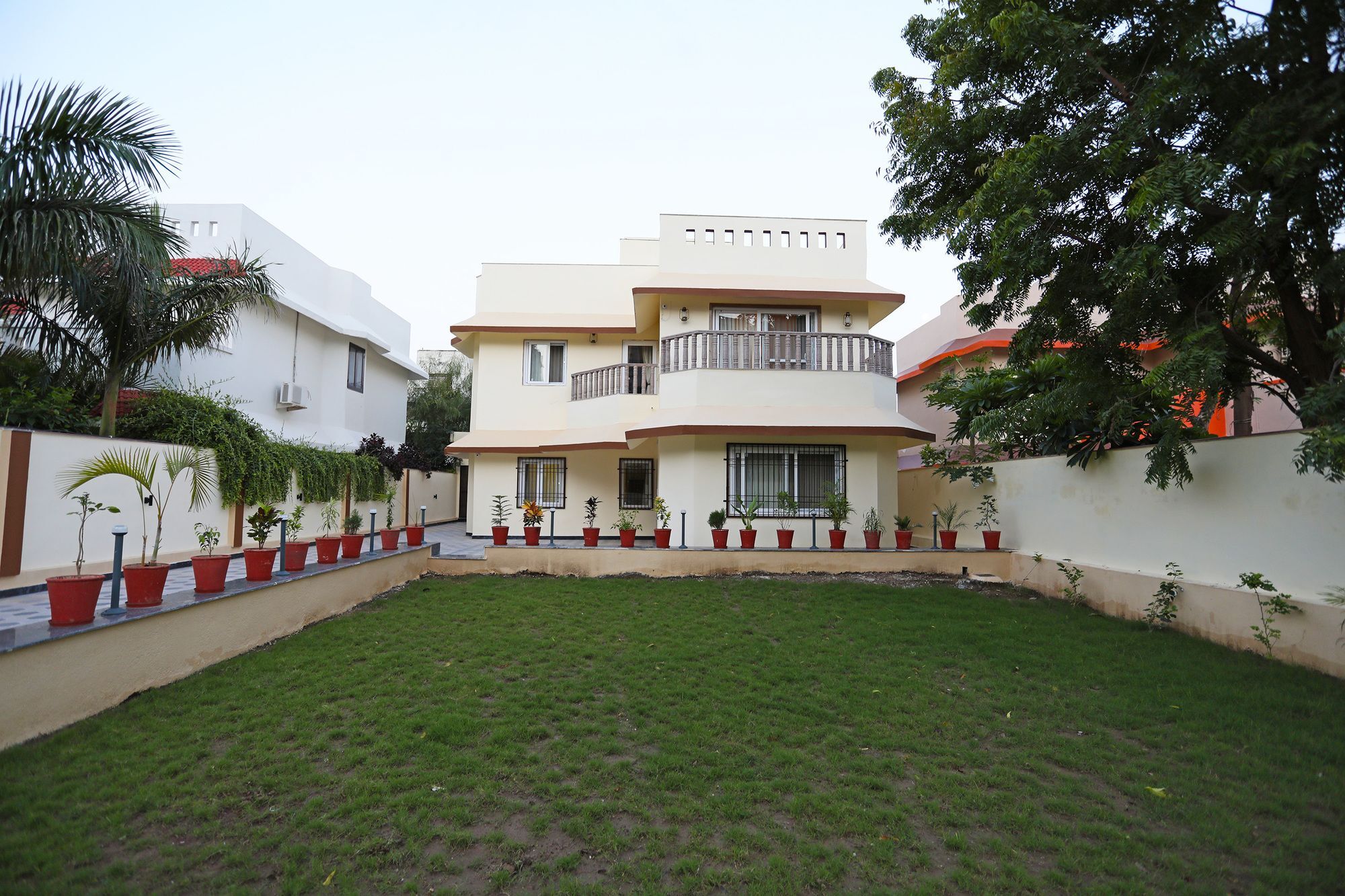 Oyo 9428 Hill View Room Goverdhan Vilas ウダイプル エクステリア 写真