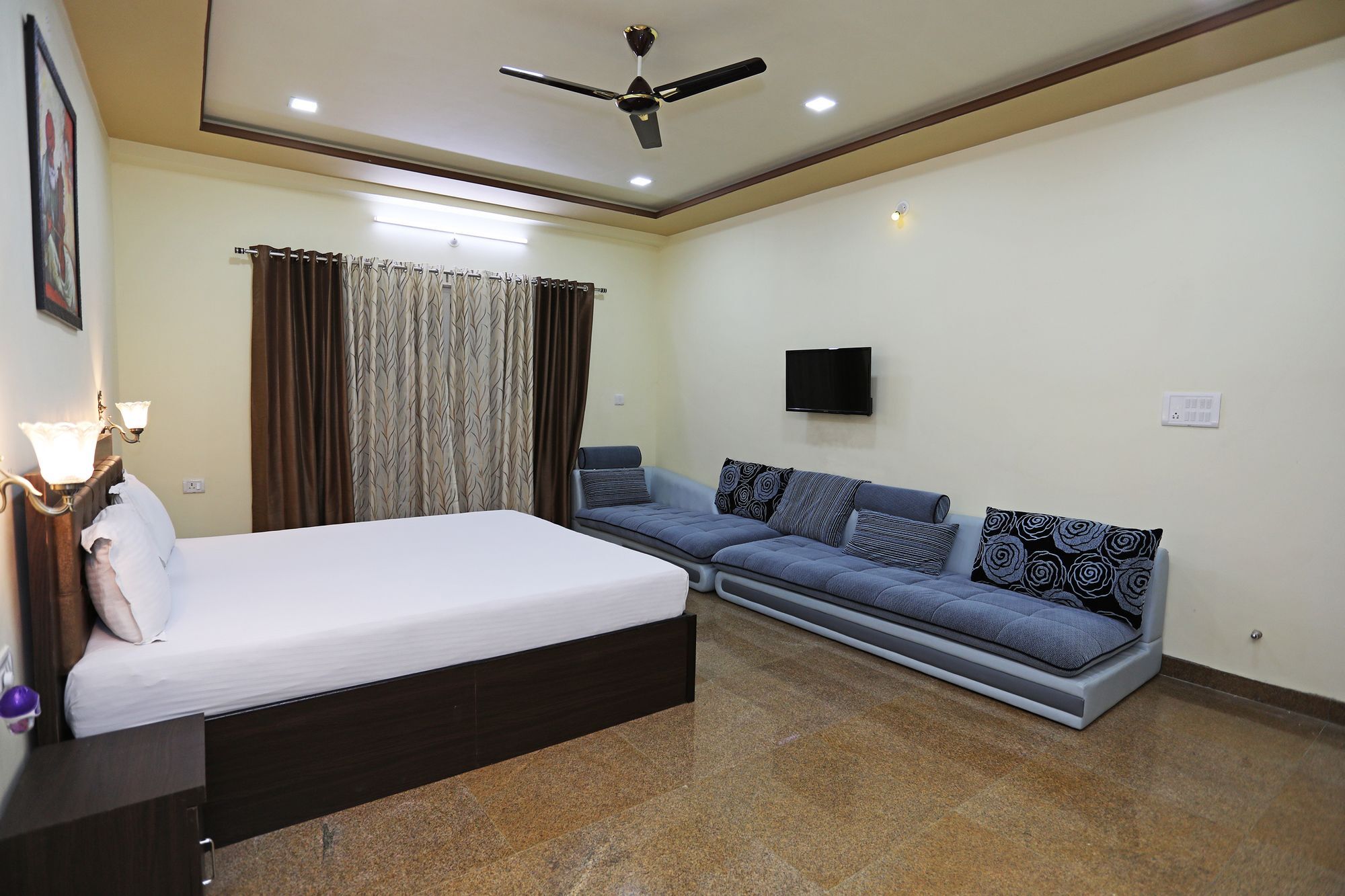 Oyo 9428 Hill View Room Goverdhan Vilas ウダイプル エクステリア 写真